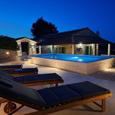 Villa Aurelia Zman Exterior photo
